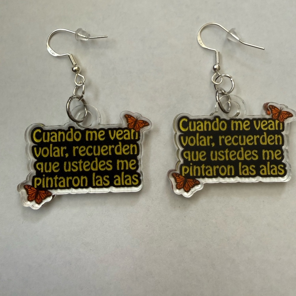 Volando alto sin olvidar de donde vengo earrings          SKU2346